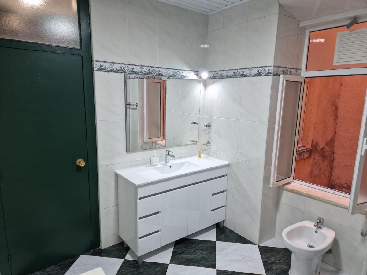 Quarto em Acomodações Particulares Sublime Olive Bedroom *